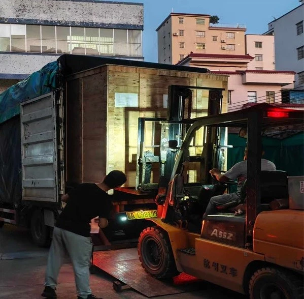 Shipping large laser engraving machine